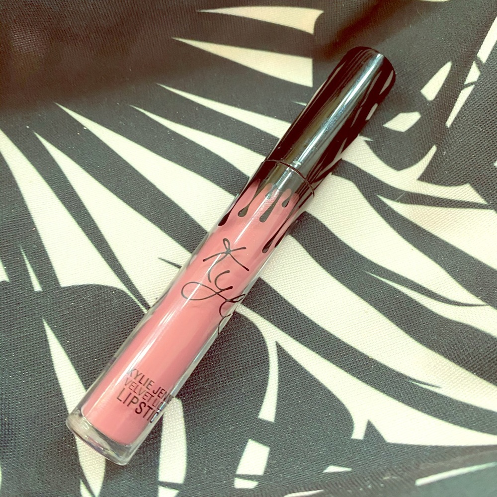 Kylie cosmetics lipstick